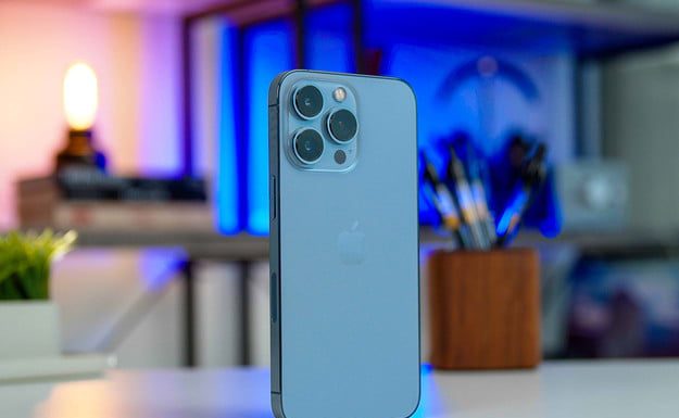 افشاگری خوشنام: آیفون 14 میزبان تاچ ID در زیر نمایشگر نخواهد بود