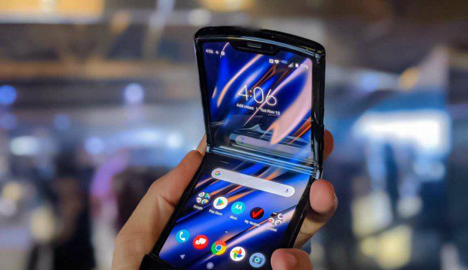 تصاویر جدید گوشی تاشو موتورولا Razr 2022 لولای بازطراحیشده آن را نشان میدهد