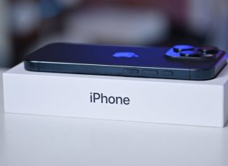 بلومبرگ: اپل با سیستم جدیدی، گوشیهای آیفون را داخل جعبه بهروزرسانی میکند