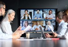 شرکتها برای بررسی گفتوگوهای کارمندان خود به هوش مصنوعی روی آوردهاند