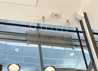 اولین آنتن 5G شفاف دنیا روی پنجره ساختمانی در توکیو نصب شد