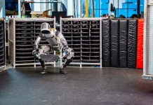 هیوندای دهها هزار ربات انساننمای اطلس از بوستون داینامیکس خریداری میکند