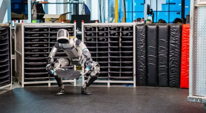 هیوندای دهها هزار ربات انساننمای اطلس از بوستون داینامیکس خریداری میکند