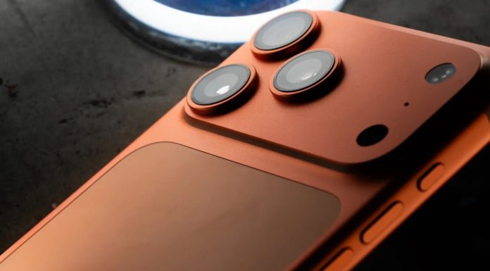 مشکل Project Indigo ادوبی با دوربین سلفی آیفون ۱۷